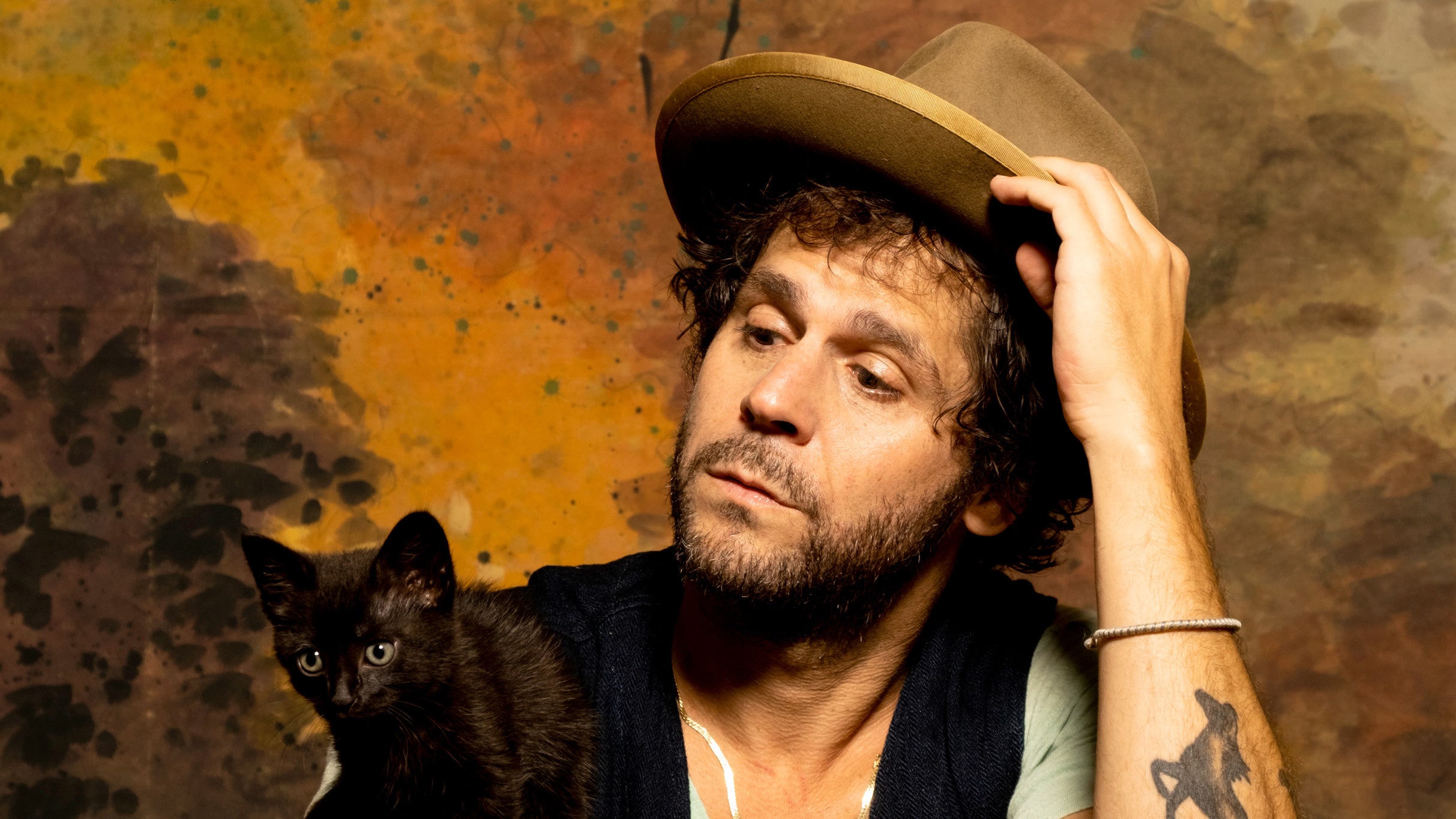 Langhorne Slim & Oliver Wood free pre-sale password for early tickets in Cincinnati