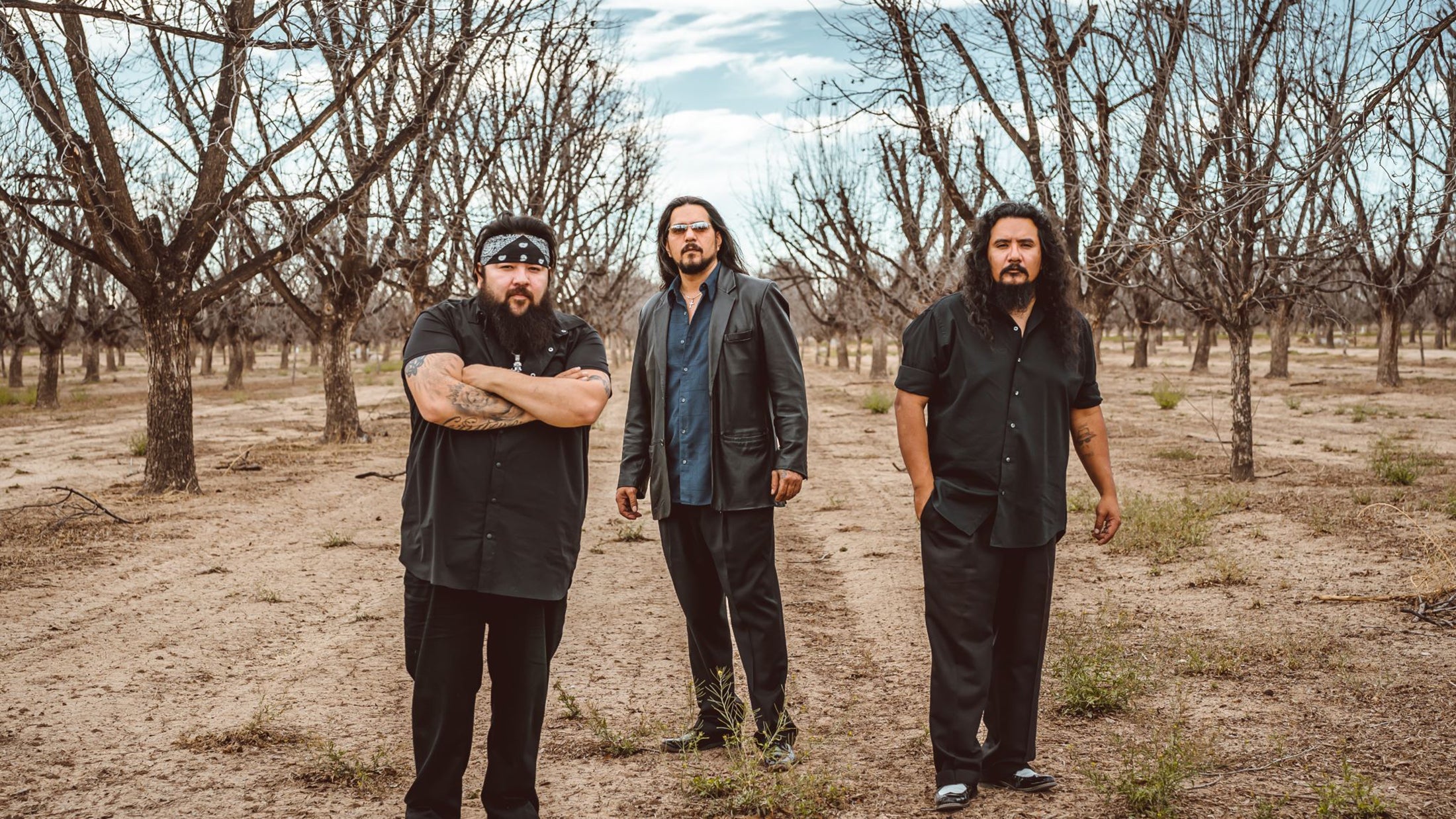 Los Lonely Boys at Ludlow Garage Cincinnati – Cincinnati, OH