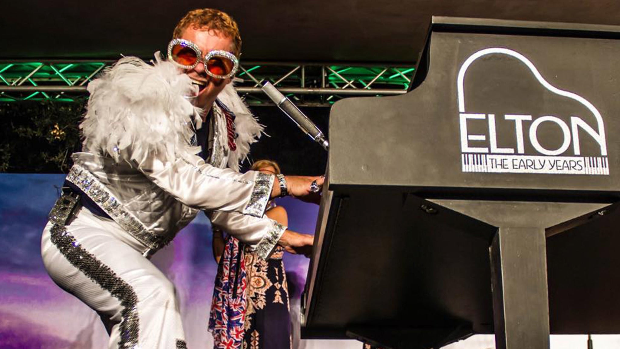 Kenny Metcalf As Elton - the Early Years