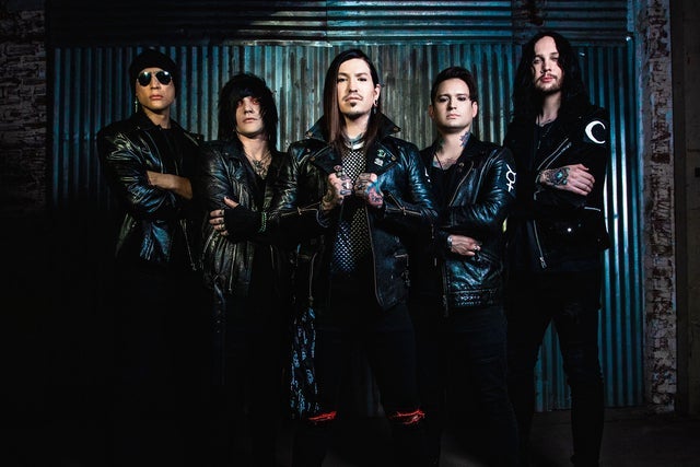 More Info for Escape the Fate - Out Of The Shadows Tour