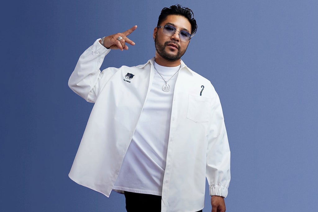 Wax Motif