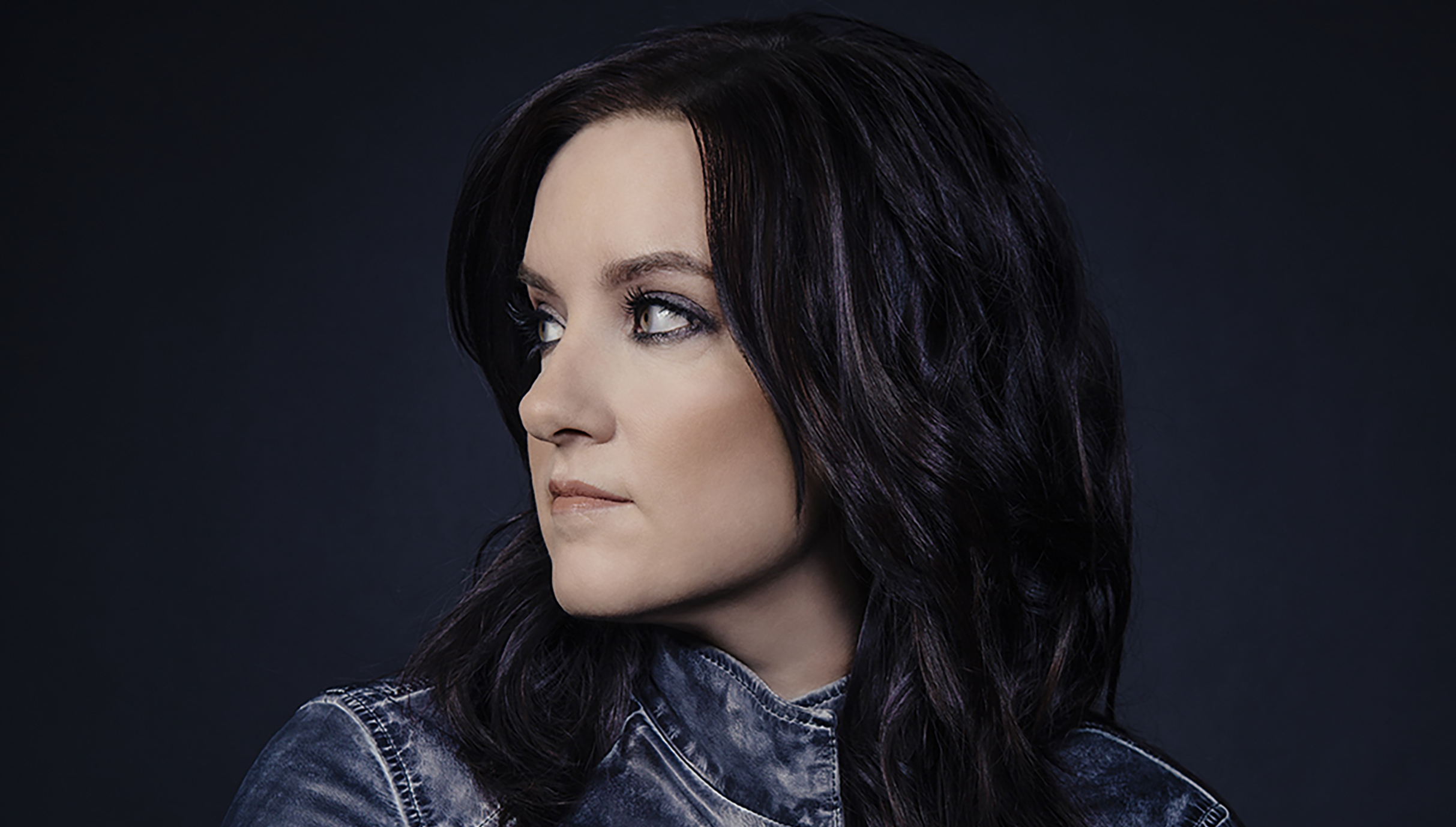 Brandy Clark with SistaStrings at The Hall