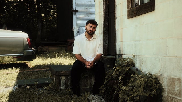 Ike Dweck at Aisle 5