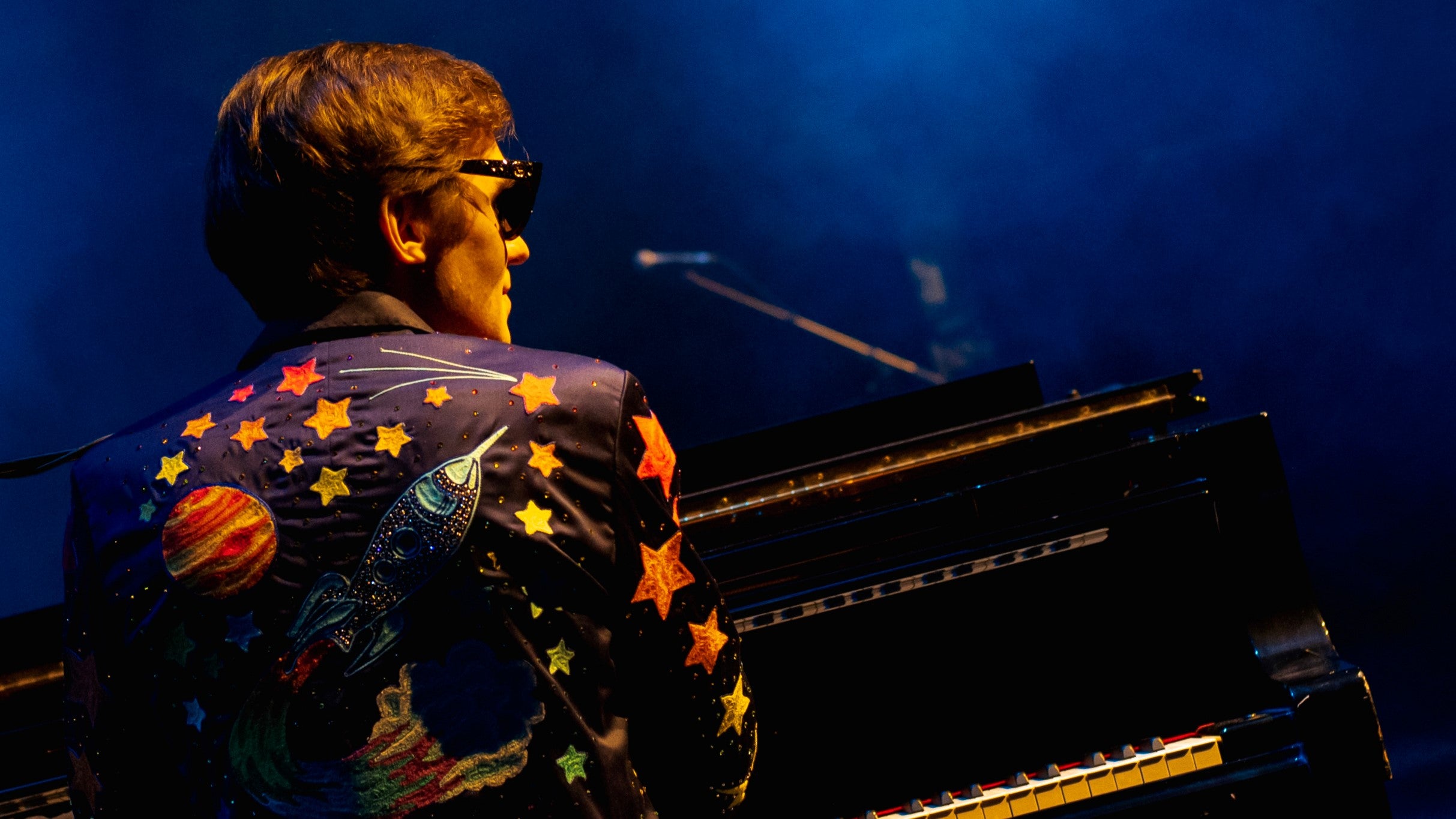 Tom's Elton Tribute at Orpheum Theatre Sioux City