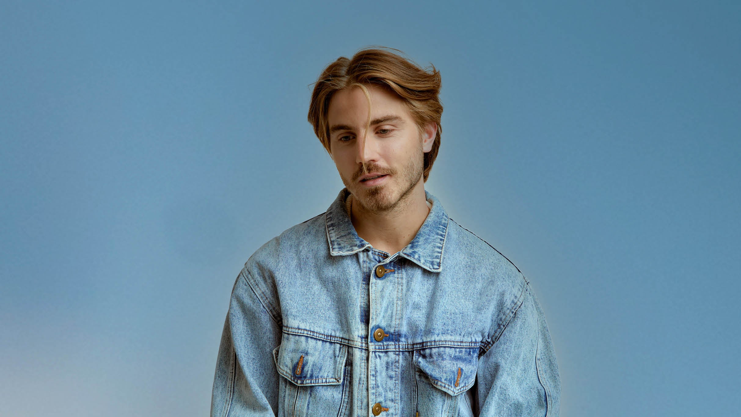 MAKSIM