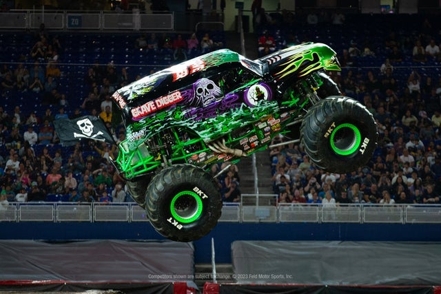 Monster truck show returns to Anaheim – Orange County Register