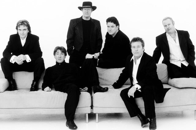 The Hollies - The Road Is Long Tour
