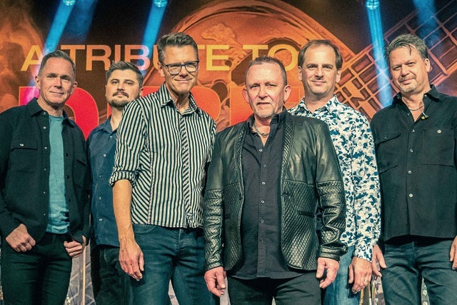 A tribute to Dire Straits