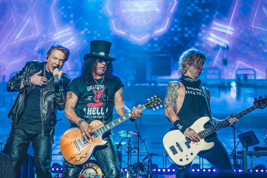 GUNS N' ROSES - bp Adelaide Grand Final