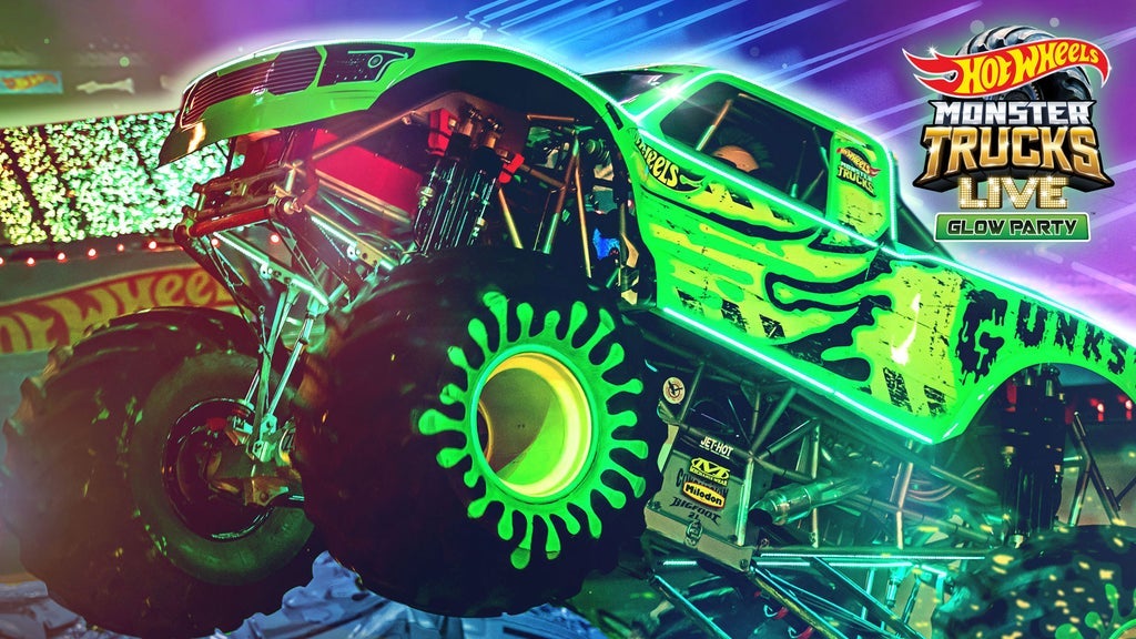 Hotels near Hot Wheels Monster Trucks Live Glow Party Events