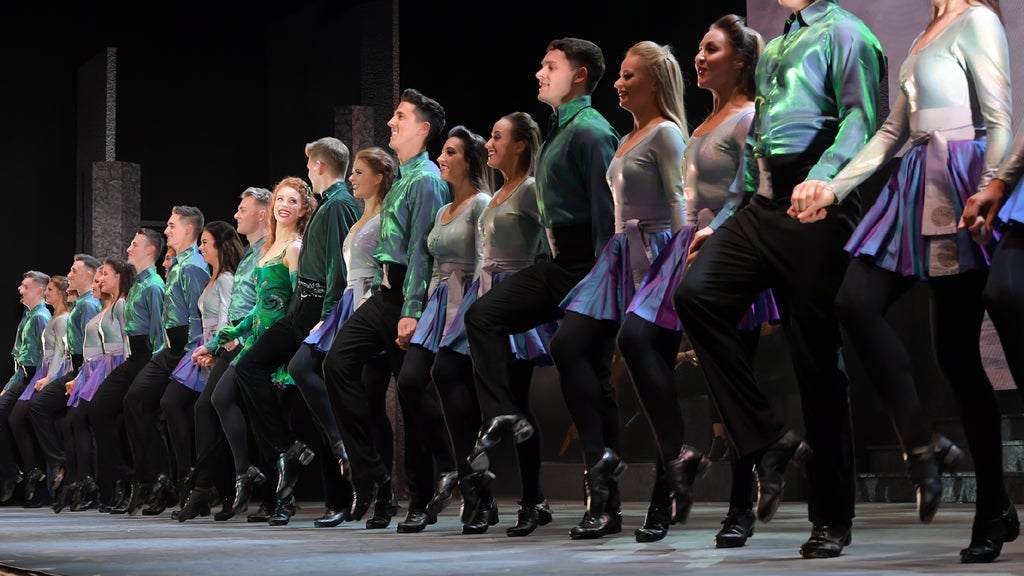 Hotels near Riverdance 30 - The New Generation (Chicago) Events