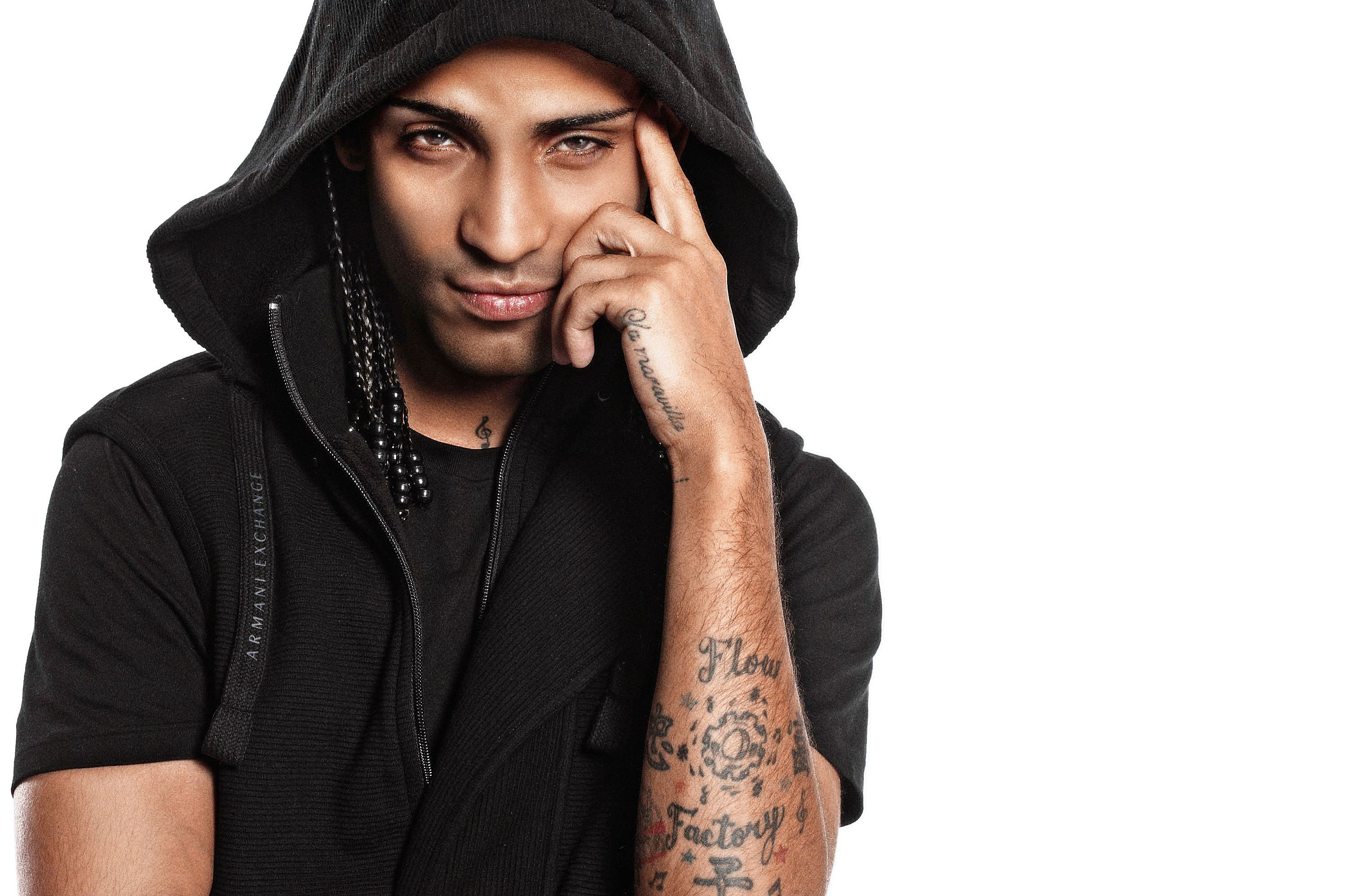 Arcangel La 8va Maravilla World Tour