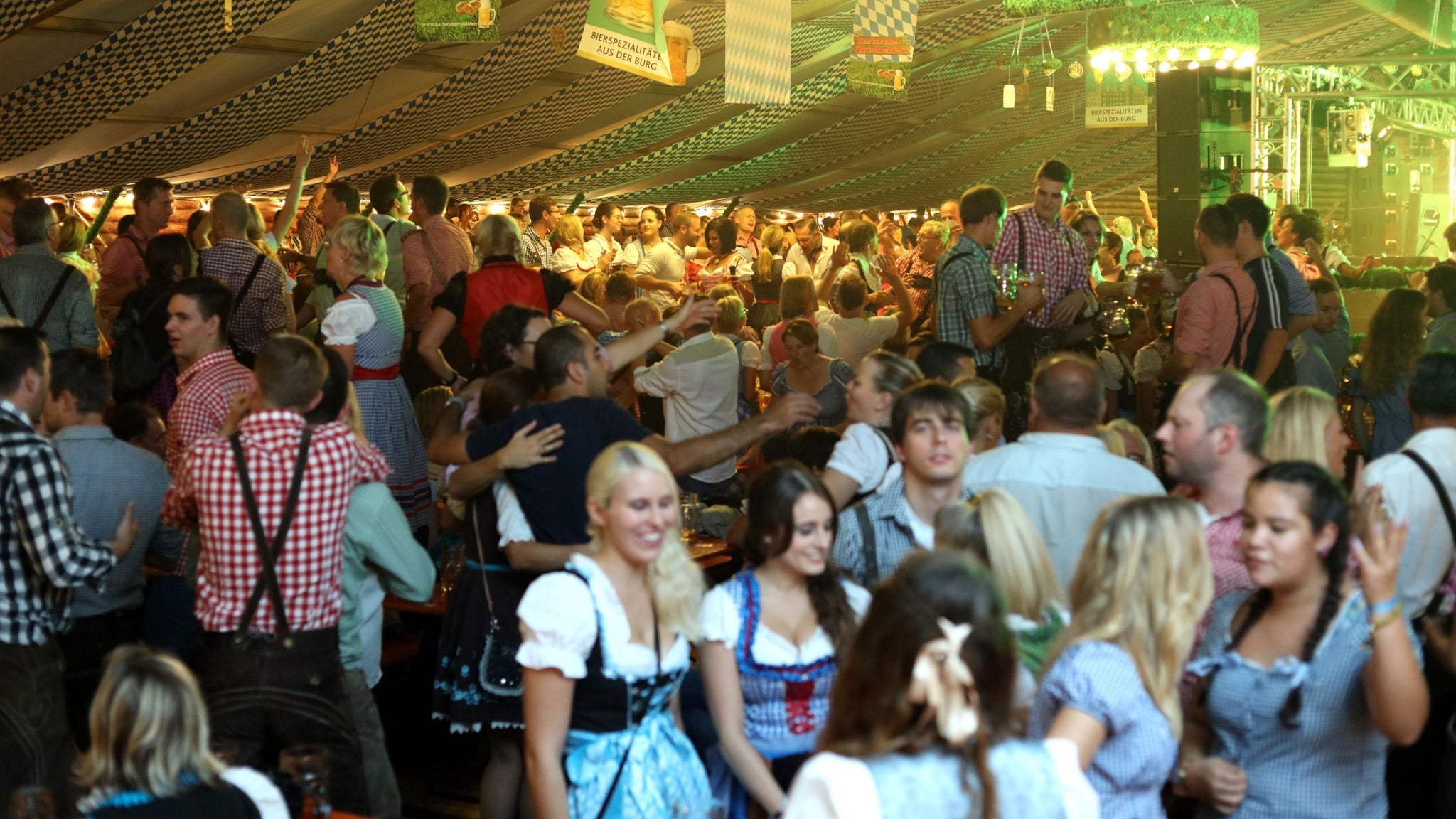JULIAN SOMMER Firma Hollunder - 11. Original Karlsruher Oktoberfest