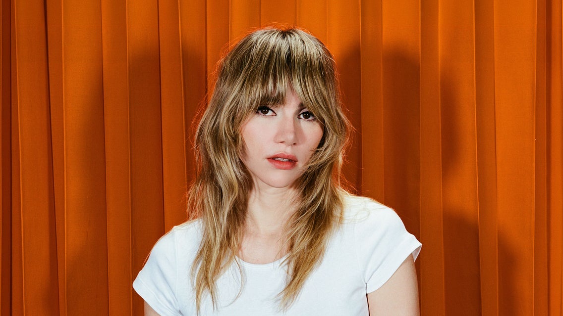 Suki Waterhouse