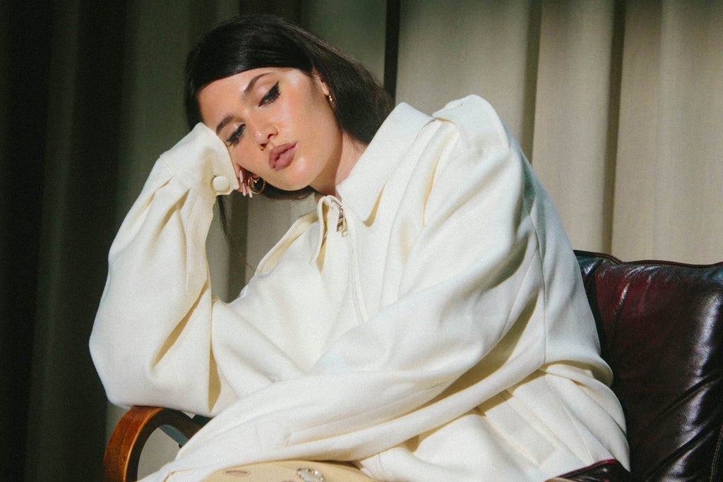 Sienna Spiro - The Visitor Tour ´26