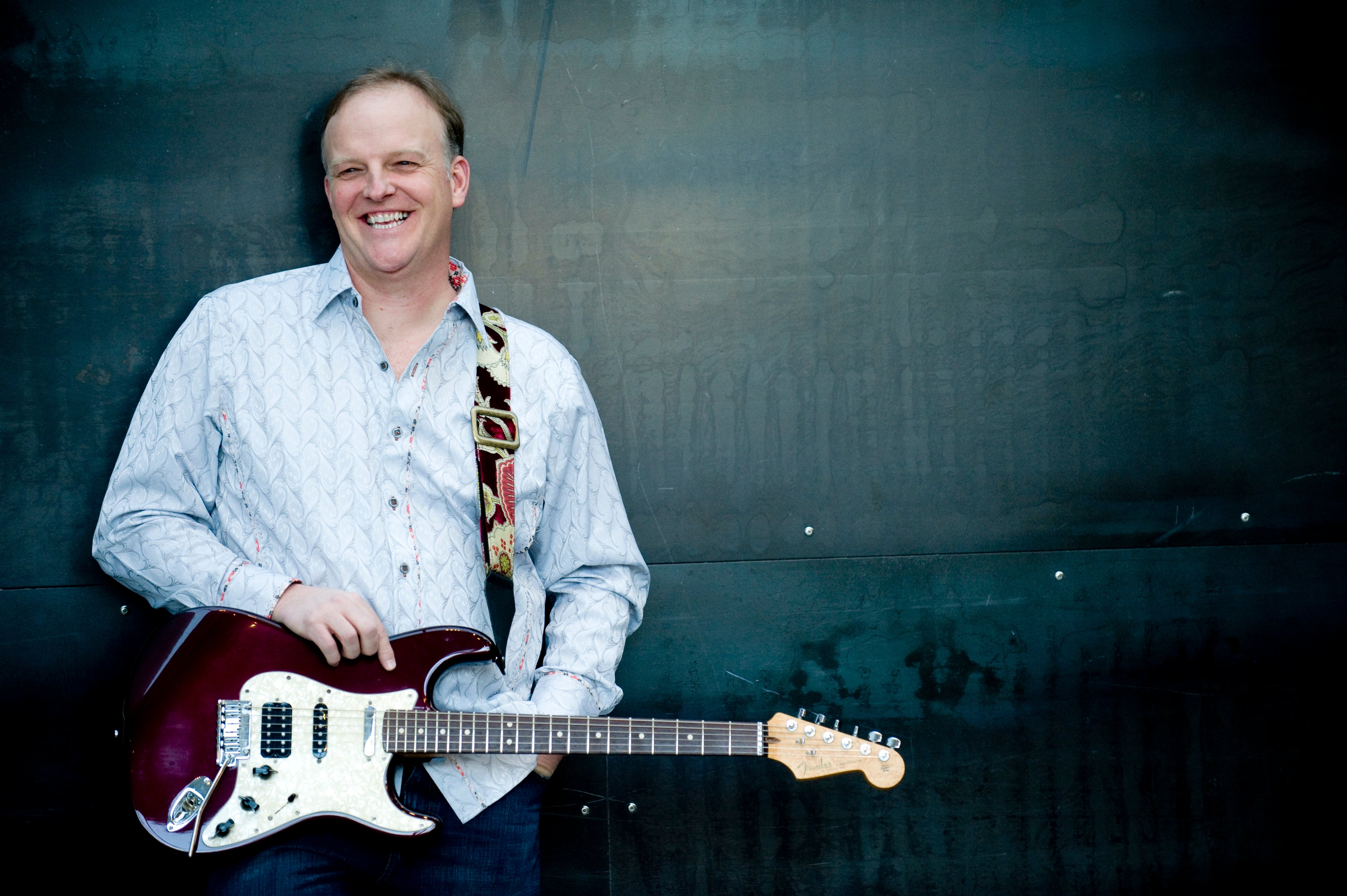 Albert Cummings at Treelawn Music Hall