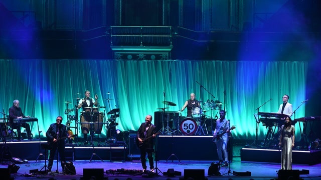 Squeeze plus Very Special Guest Billy Bragg