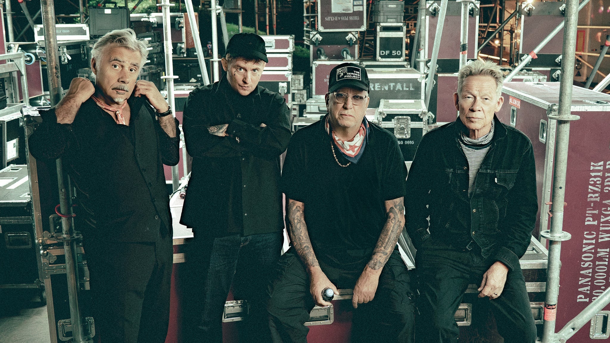 Sex Pistols & Frank Carter