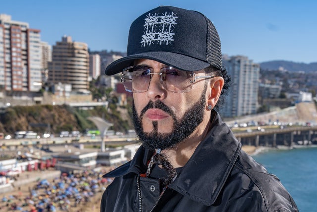 Presales to yandel sinf&oacute;nico: members use these when buying pre-sale tickets