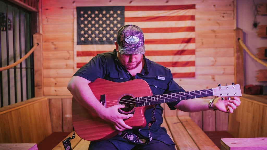 Luke Combs UK