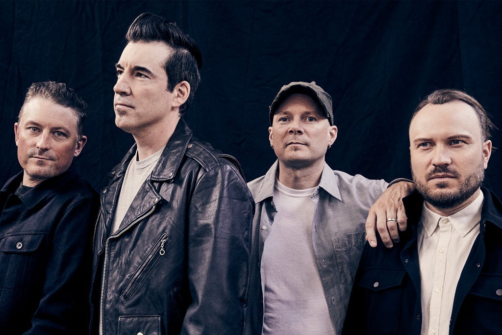 Theory of a Deadman Unplugged