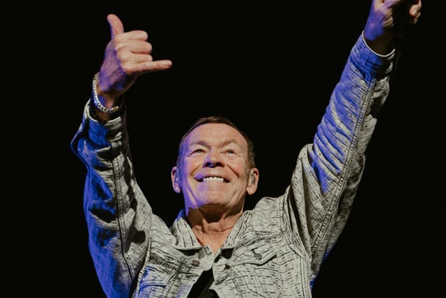 Presales to ub40 featuring ali campbell: members use these when buying pre-sale tickets