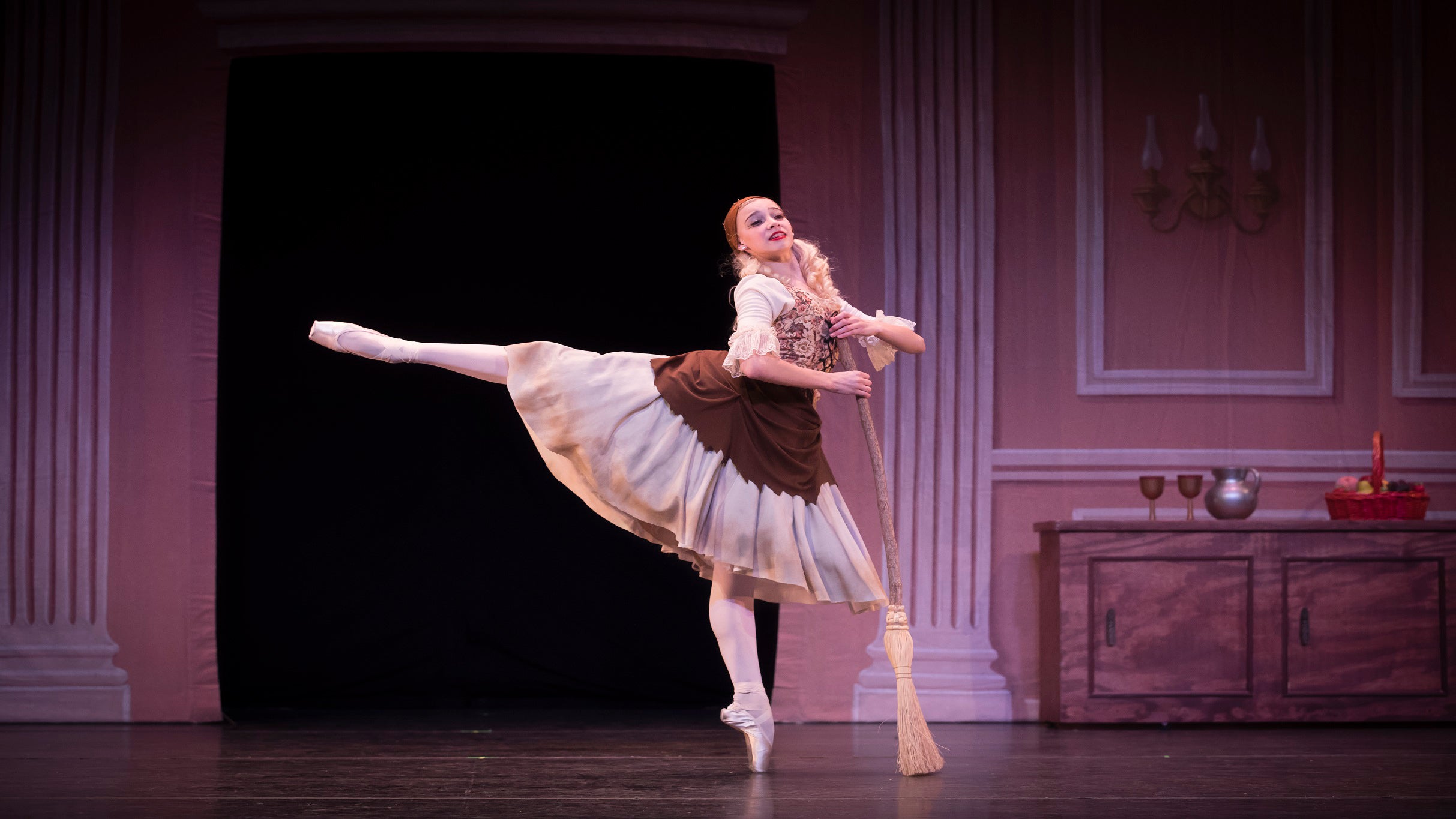 Official Alice In Wonderland Ballet presale password (Via TMPresale.com)