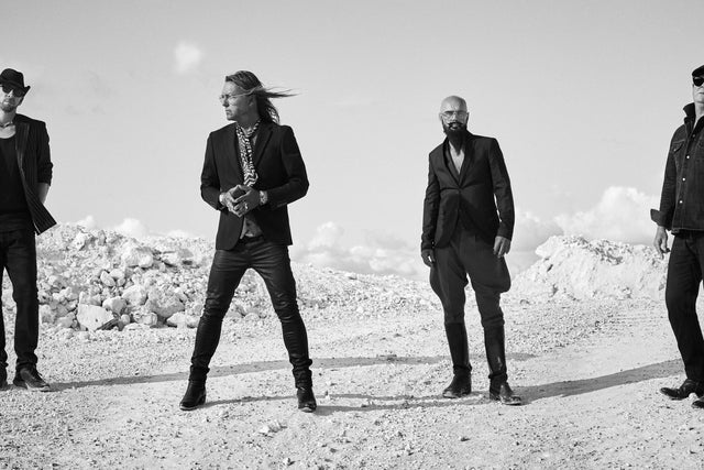 Ticket Reselling Electric Guitars