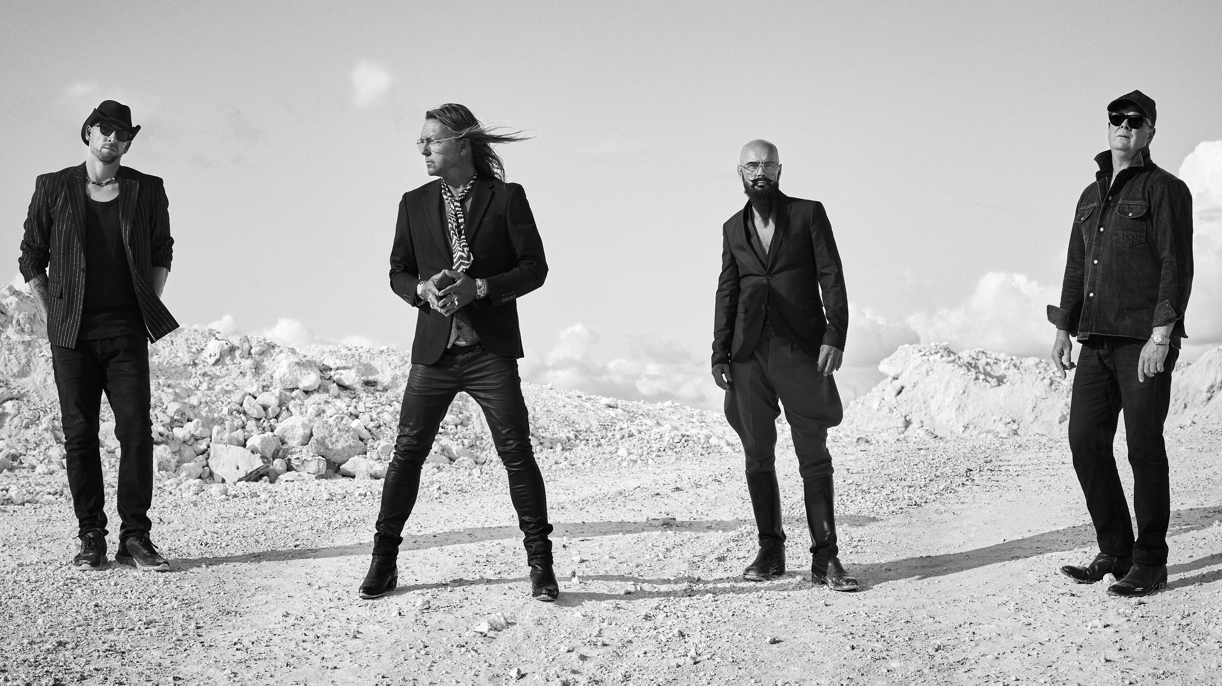 Electric Guitars – 2026-11-28