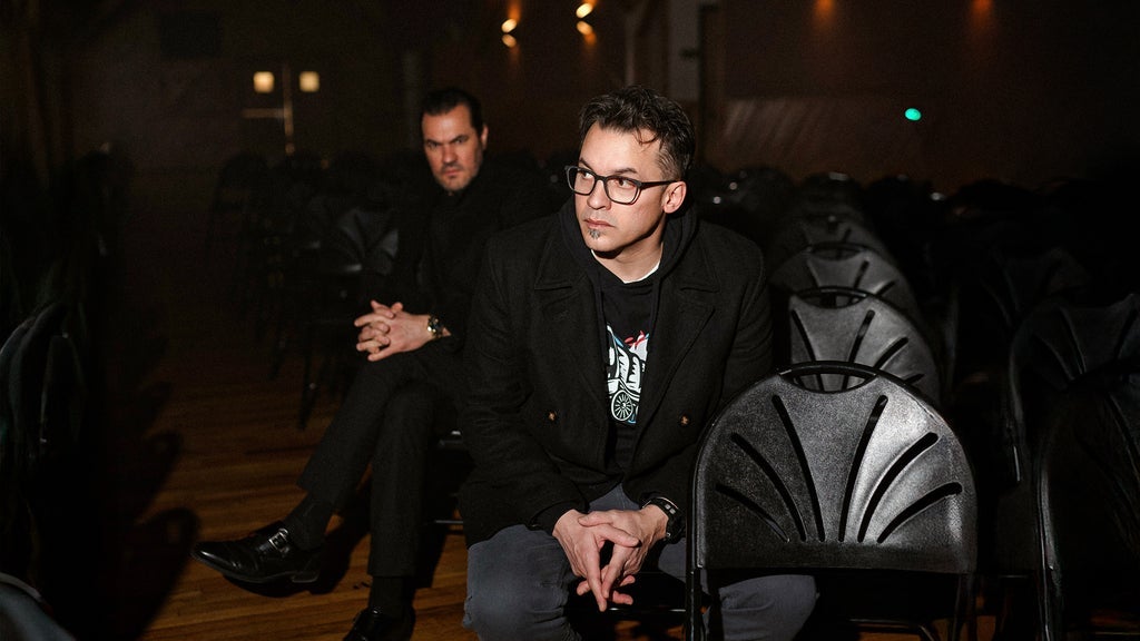 Atmosphere - Winter Carnival Tour 2026