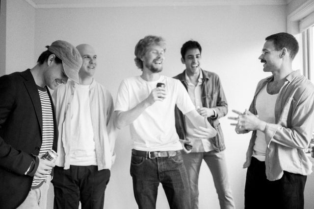 Ticket Reselling Hester V75