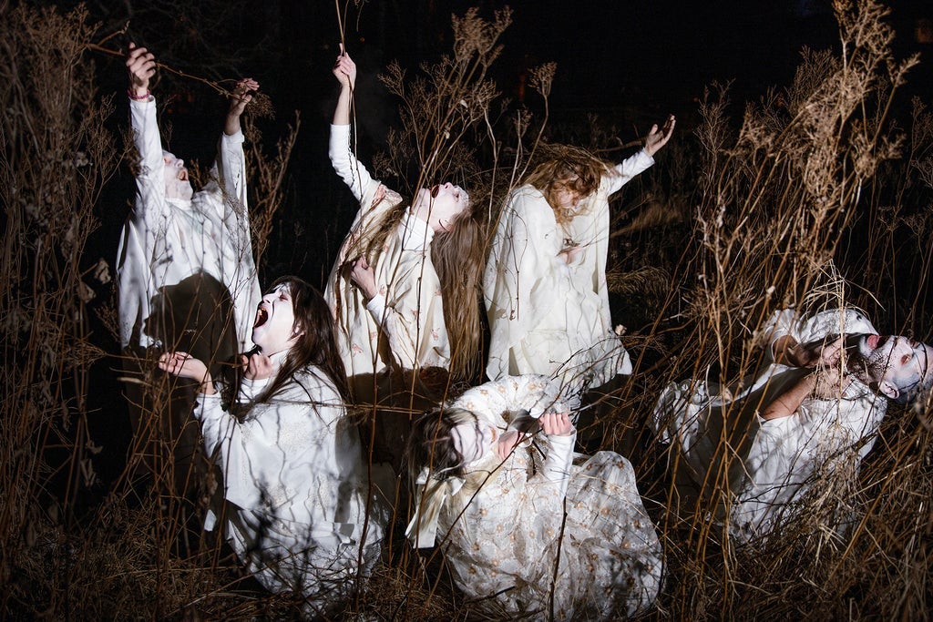 Elina Pirinen - Ghosts of Rosegarden