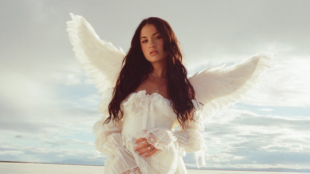 Jessica Baio in Colours Hoxton, London 13/05/2026