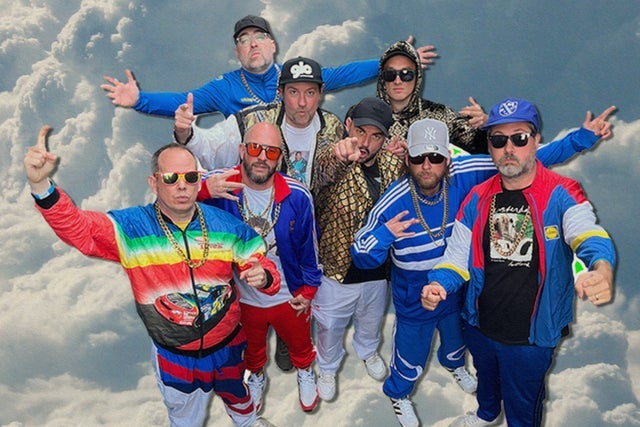 Goldie Lookin' Chain