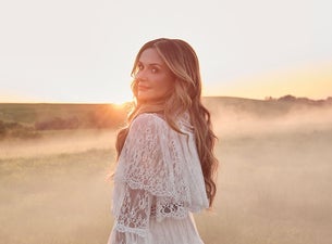Carly Pearce at The Opera House
