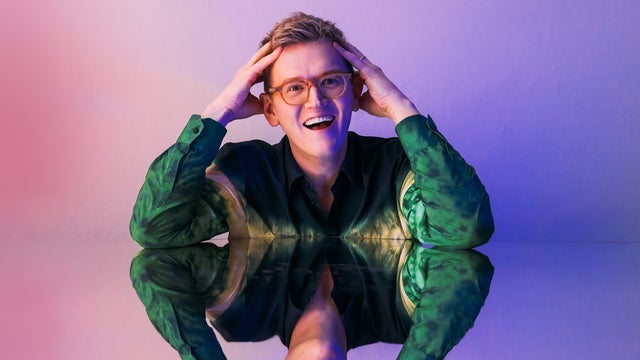 Chris Parker – Take a Good Hard Look at Me in James Hay Theatre, Town Hall, Christchurch 05/09/2026