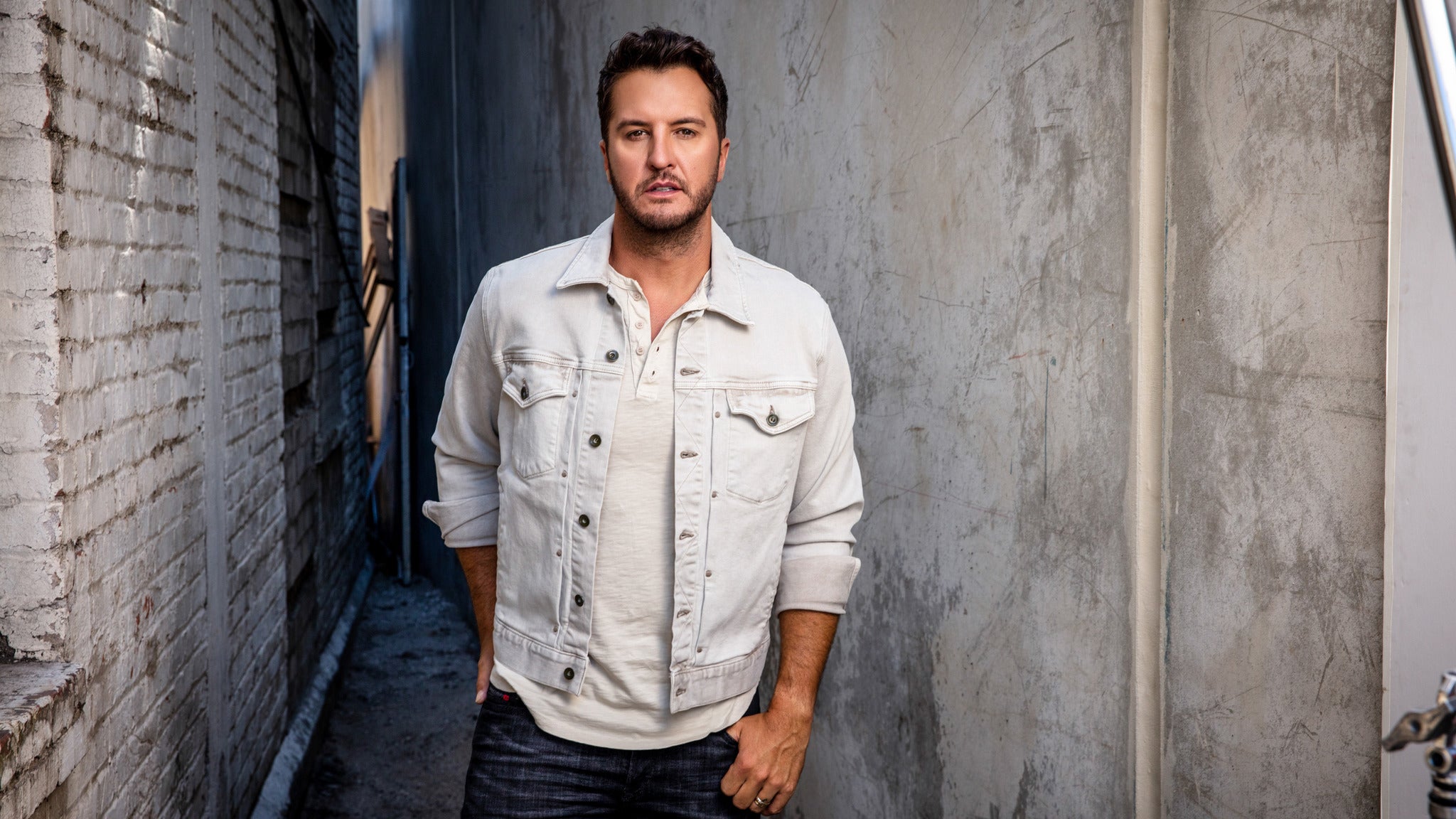 Luke Bryan: Raised Up Right Tour 2022 presale passcode for early tickets in North Little Rock