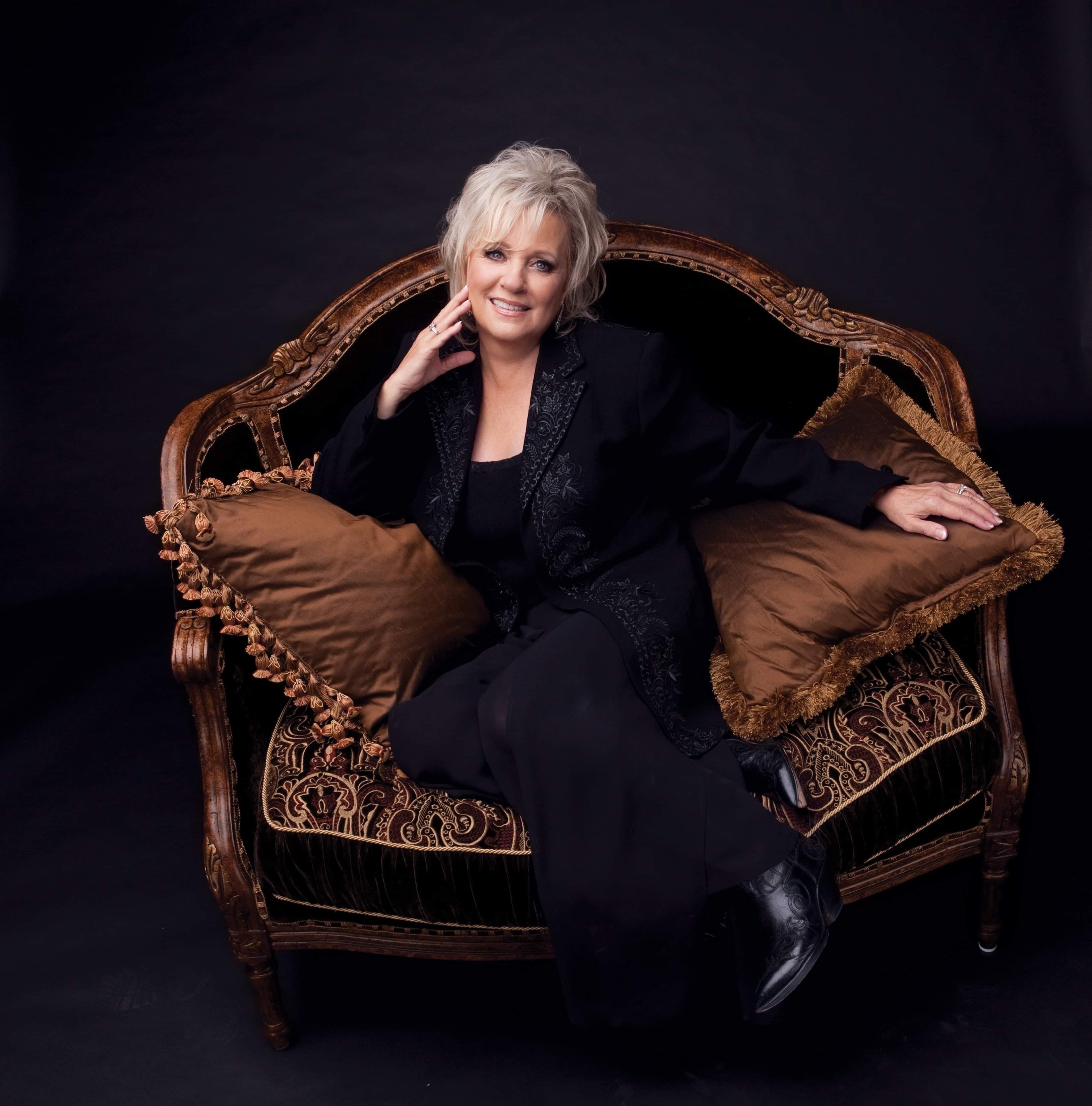 Late Night with a Legend hosted by Leslie Satcher and Sam Hunter featuring Connie Smith; A benefit for the Opry Trust