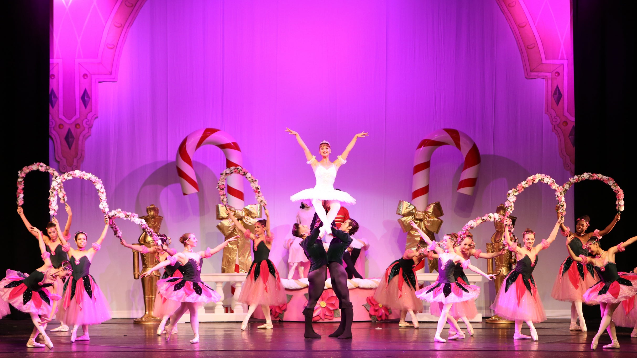 Anaheim Ballet’s Nutcracker at City National Grove of Anaheim – Anaheim, CA