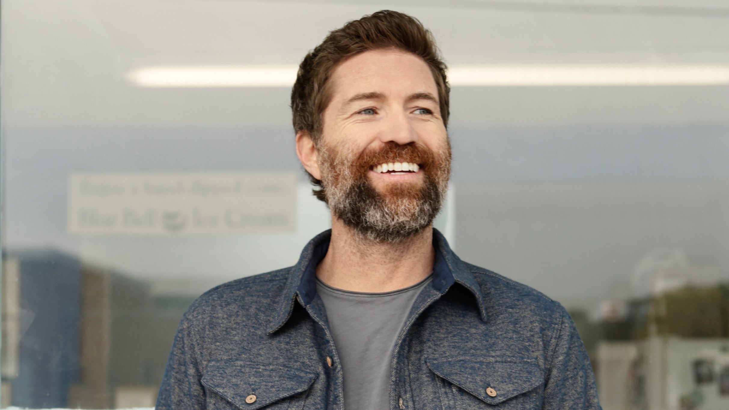 Josh Turner - The Greatest Hits Tour presale password for advance tickets in Bettendorf