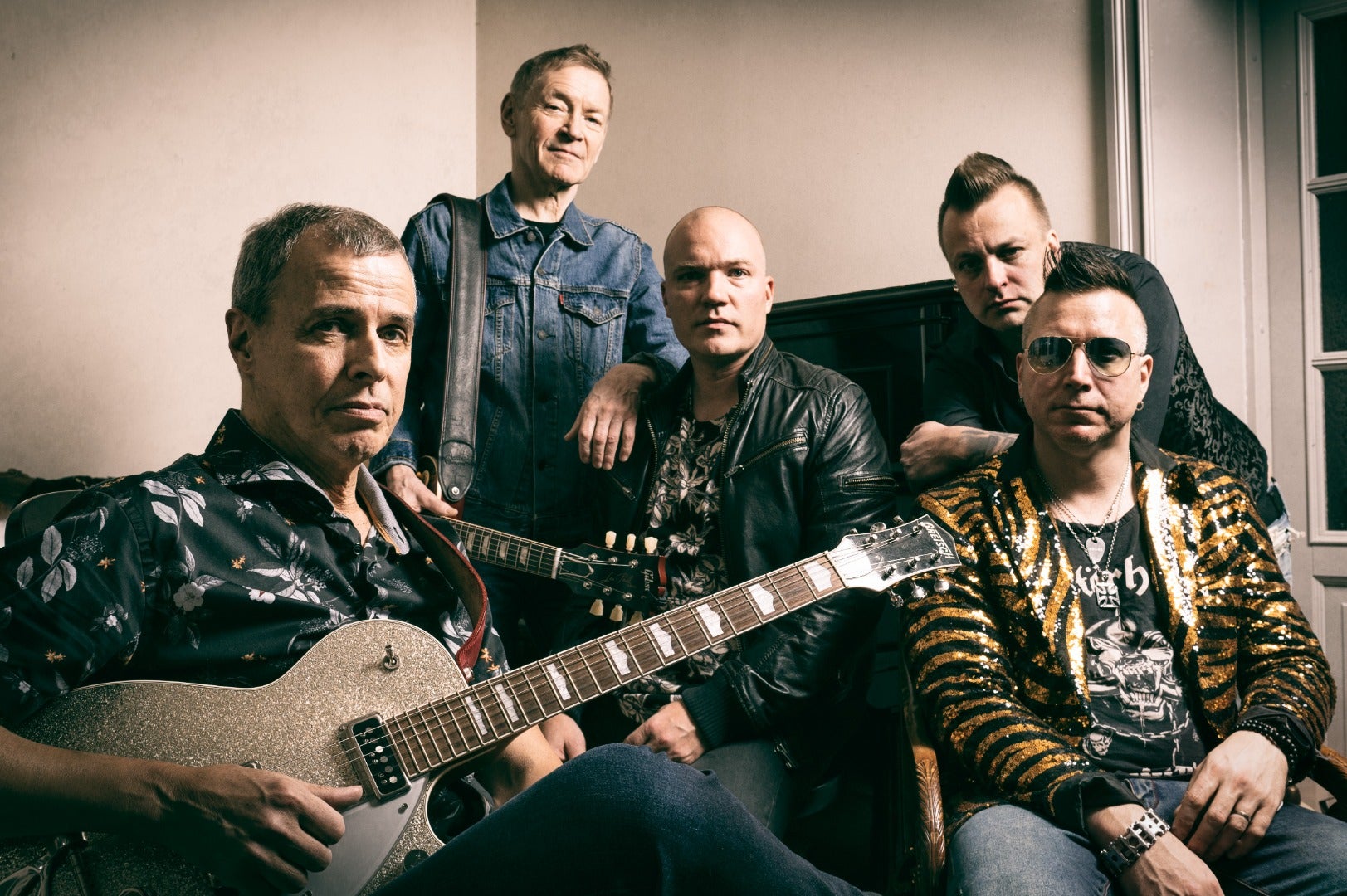 Black Devils feat. Janne Louhivuori & Ile