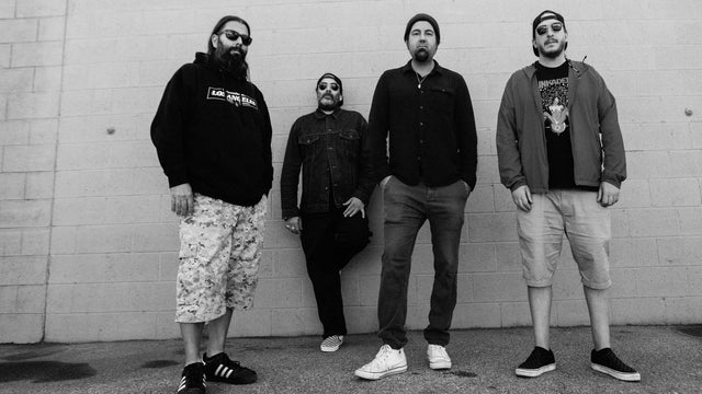 Dia de los DEFTONES