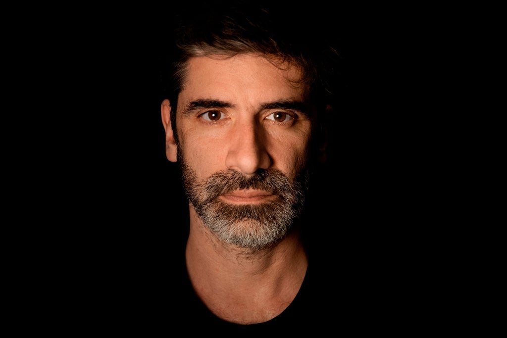 "Thomas Quillardet, En Addicto"