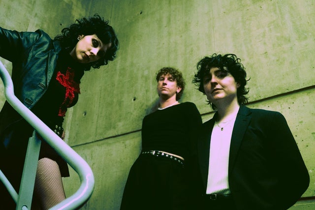 Pale Waves