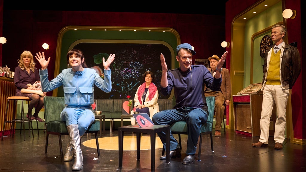 Ohnsorg-Theater: Kribbeln in'n Buuk - Der Himmel voller Geigen - Image 2