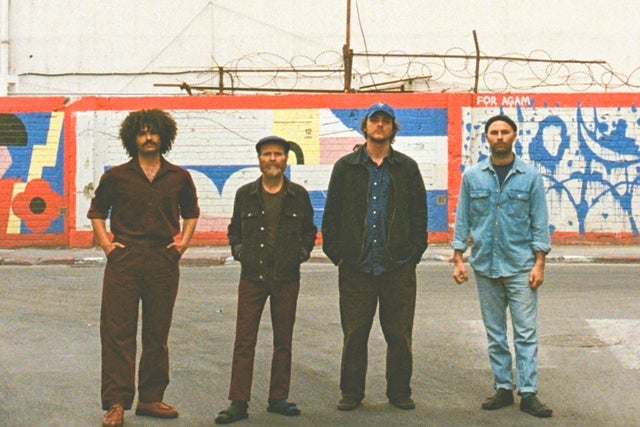 Presales to sababa 5: members use these when buying pre-sale tickets