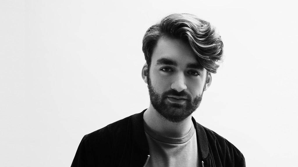 Hotels near Oliver Heldens Events