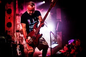 Peter Hook & The Light