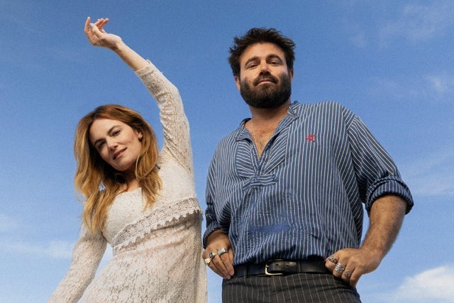 Angus & Julia Stone