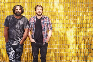 Busby Marou